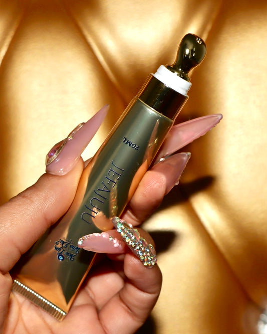 💋 New Lips, Who Dis?™ Needle Free Lip Filler